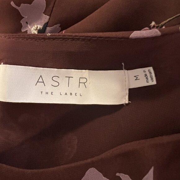 ASTR the label Anthropologie Floral Short Sleeve Faux Wrap Mini Dress Medium - Picture 5 of 13